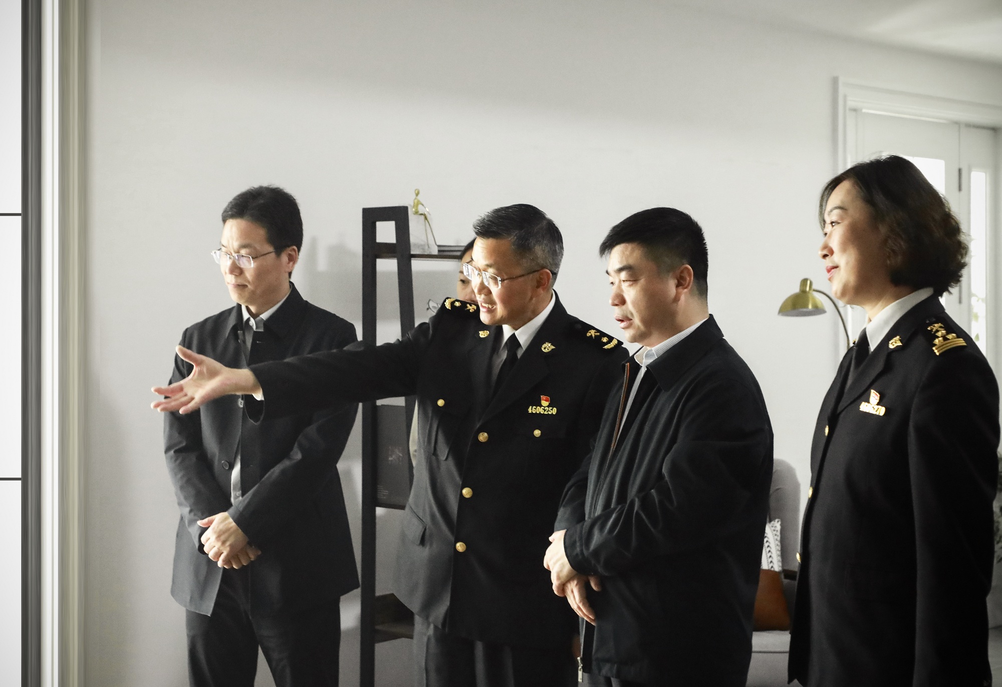 中国尊龙集团